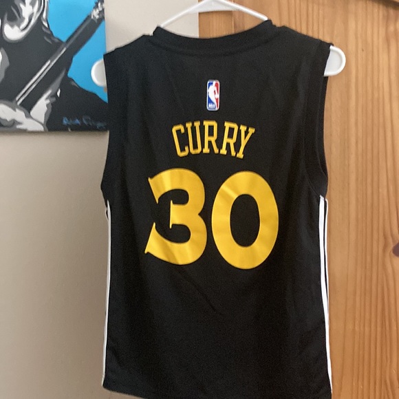 Worn once. Medium woman’s adidas jersey - Picture 2 of 4